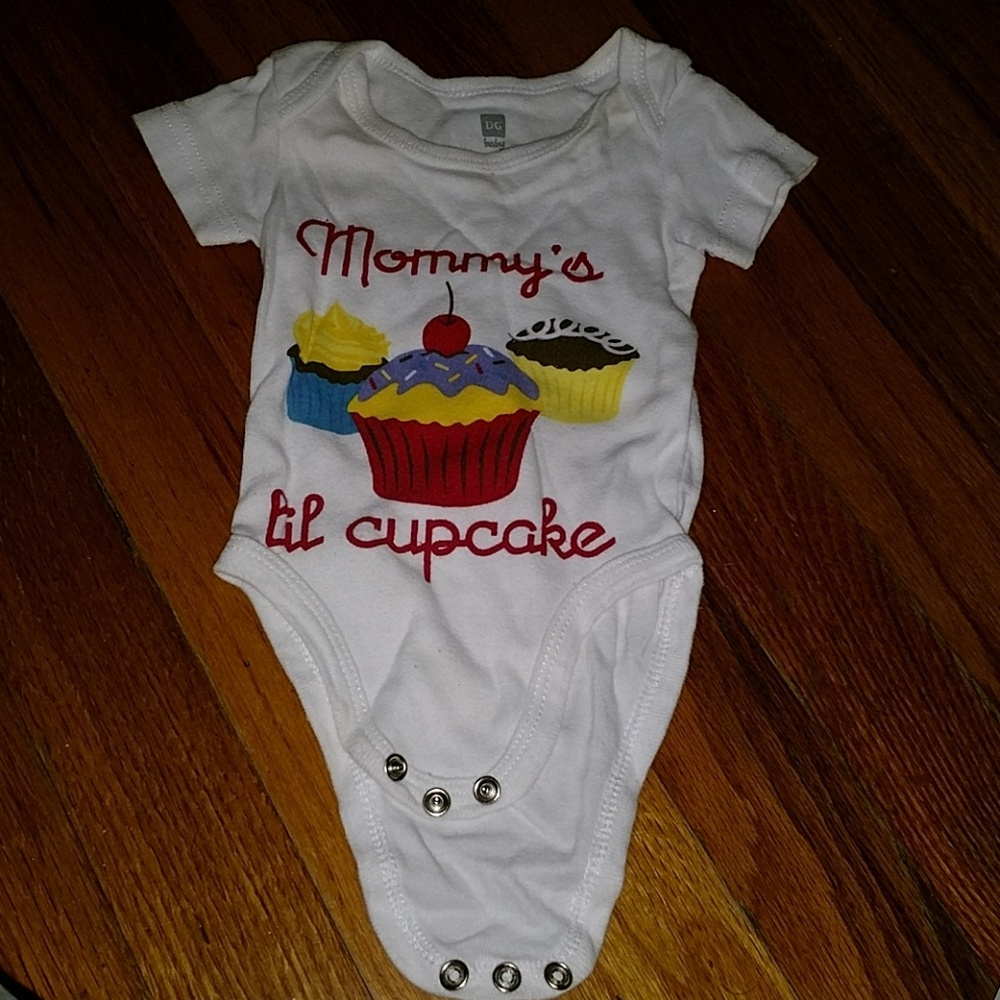 DG baby size 3 to 6 months onesie